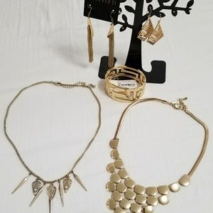 6 gold accessories ($15 for ALL or $3/each)